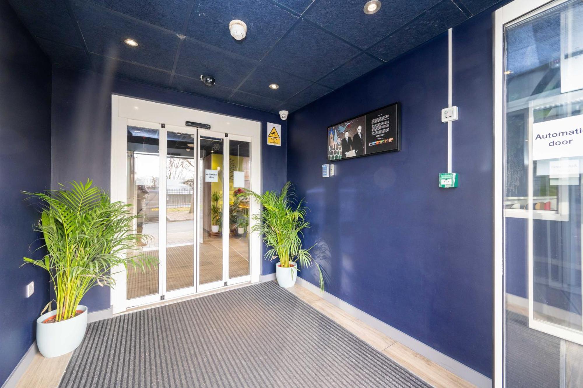 Ibis Budget London Barking Barking (Greater London) Exterior foto